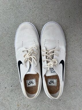 Nike SB Stefan Janoski Low — White/Cream Suede | Men’s 8.5